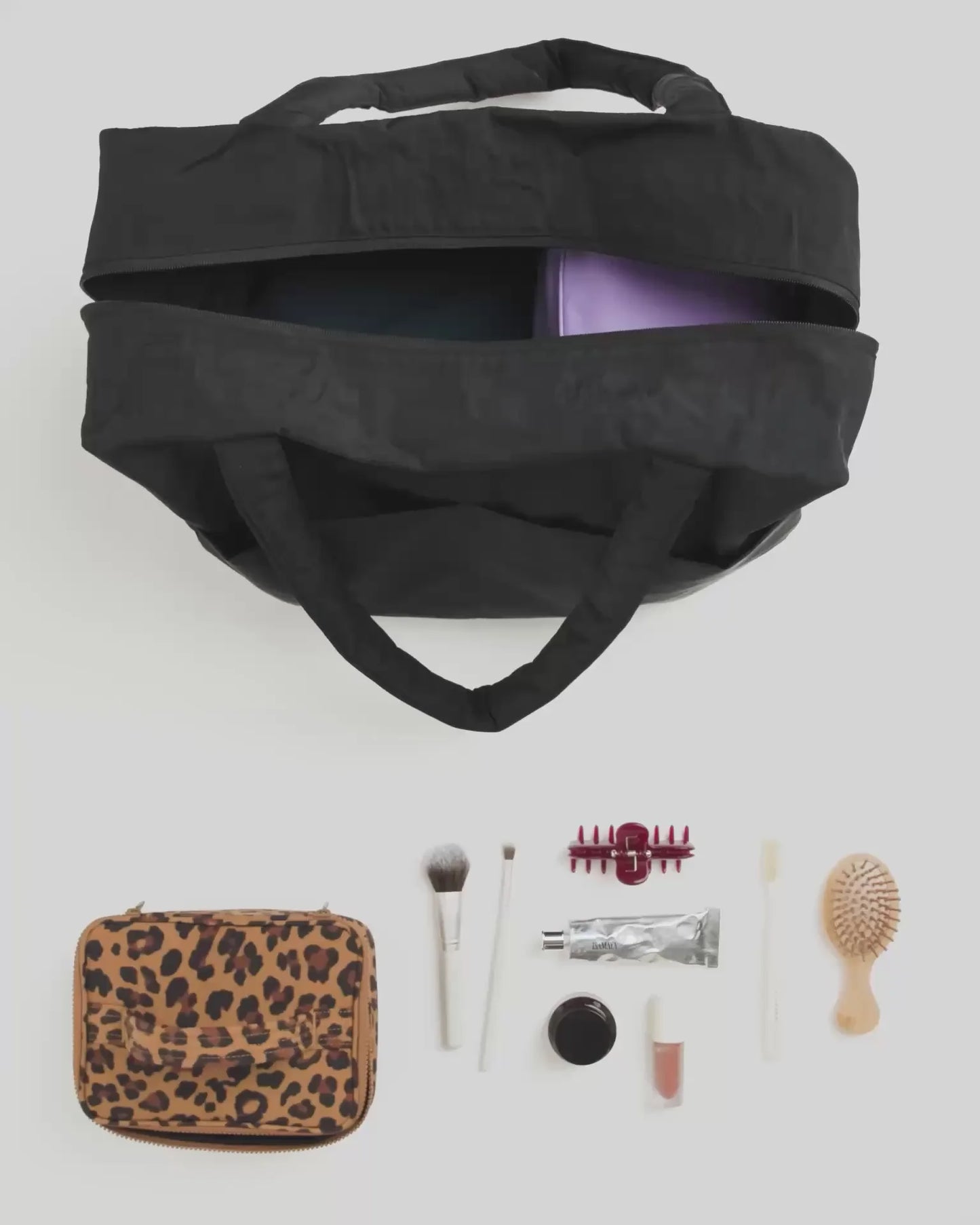 SMALL COSMETIC CASE - US 5593